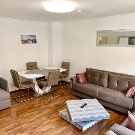 Classic Kian Apartment *