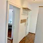 Classic Kian Apartman *